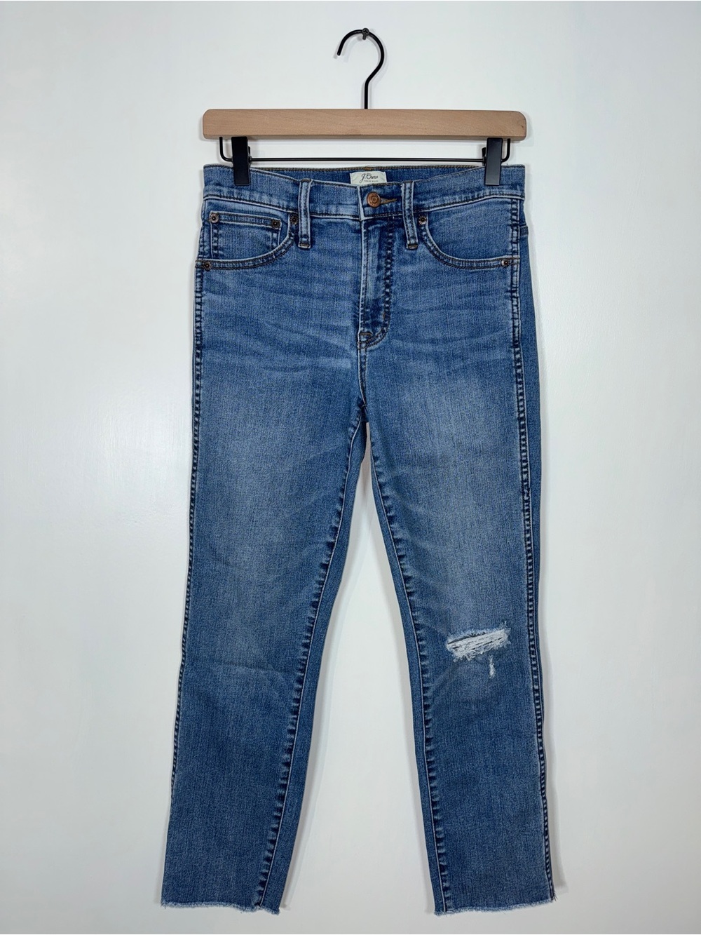 WJ196 {J. Crew} "Vintage Straight" Mom Cheeky Tapered Leg Denim Jeans
